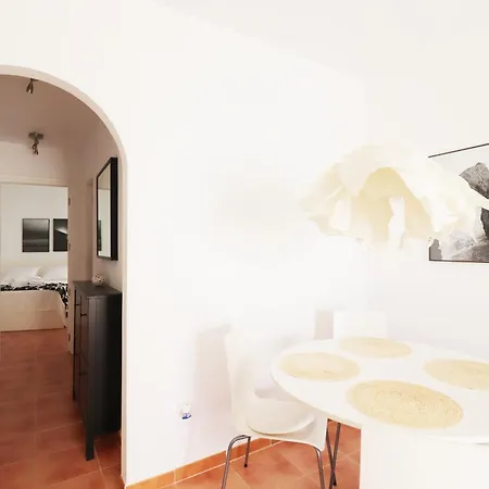 1034 Pescia Apartment *